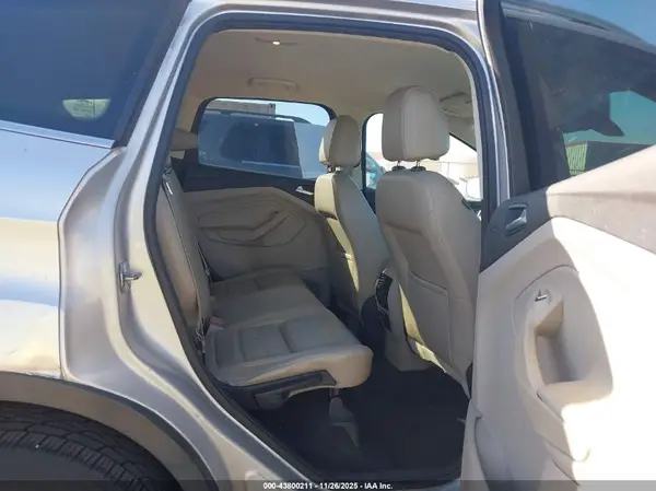 1FMCU0J9XHUA15278 2017 FORD ESCAPE - Image 8