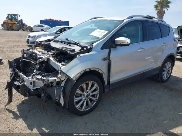 1FMCU0J9XHUA63203 2017 FORD ESCAPE - Image 2