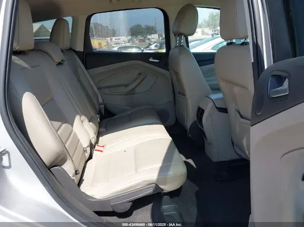 1FMCU0J9XHUA63203 2017 FORD ESCAPE - Image 8