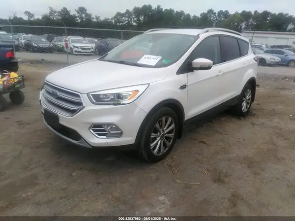 1FMCU0J9XHUC14377 2017 FORD ESCAPE - Image 2