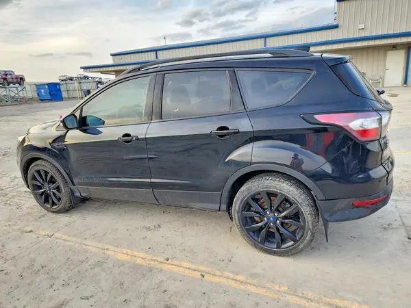 1FMCU0J9XHUD15709 2017 FORD ESCAPE - Image 2
