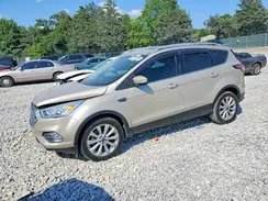 1FMCU0J9XHUE01330 2017 FORD ESCAPE