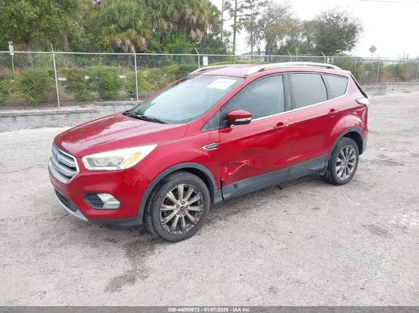1FMCU0J9XHUE86122 2017 FORD ESCAPE - Image 2