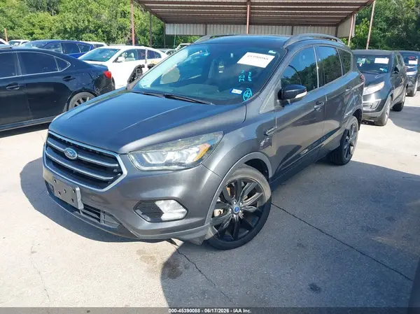 1FMCU0J9XHUF10645 2017 FORD ESCAPE - Image 2