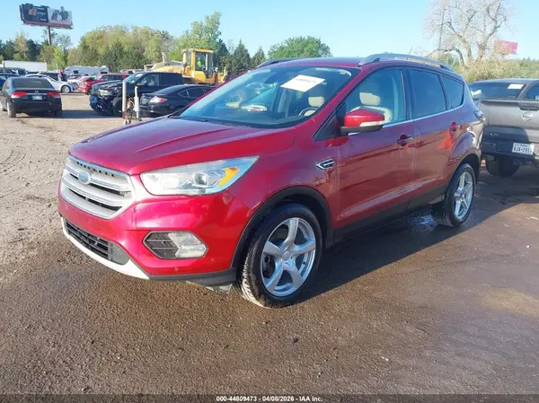 1FMCU0J9XJUD04702 2018 FORD ESCAPE - Image 2