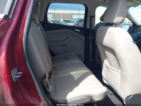 1FMCU0J9XJUD04702 2018 FORD ESCAPE - Image 8