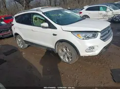 1FMCU0J9XKUA61121 2019 FORD ESCAPE