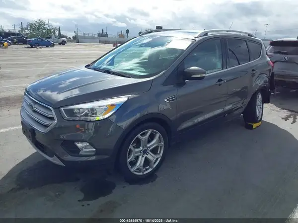 1FMCU0J9XKUA63788 2019 FORD ESCAPE - Image 2