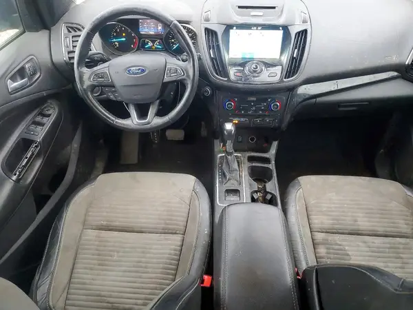 1FMCU0JD0HUB40942 2017 FORD ESCAPE - Image 8