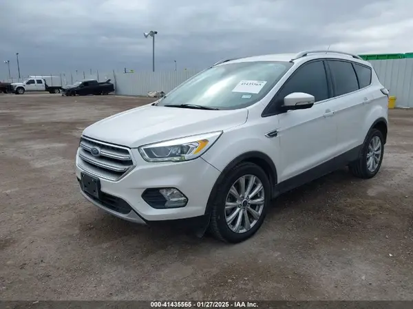 1FMCU0JD0HUC24209 2017 FORD ESCAPE - Image 2