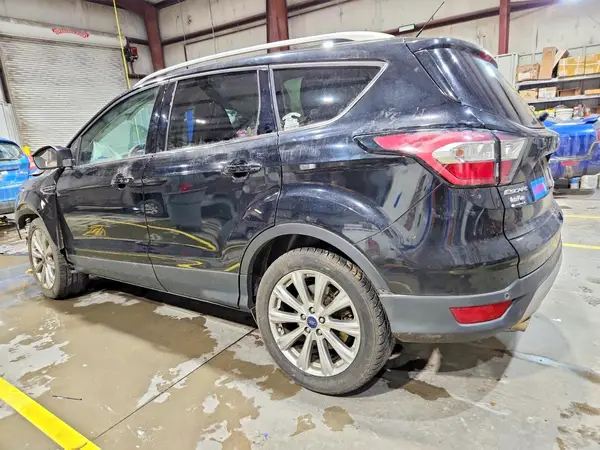 1FMCU0JD0HUC47117 2017 FORD ESCAPE - Image 2