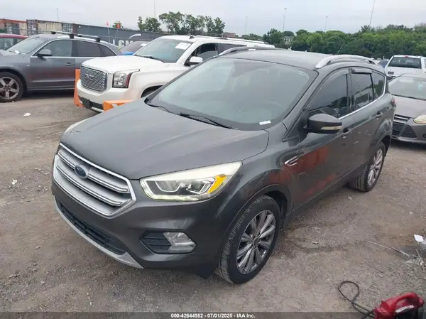 1FMCU0JD0HUC72597 2017 FORD ESCAPE - Image 2