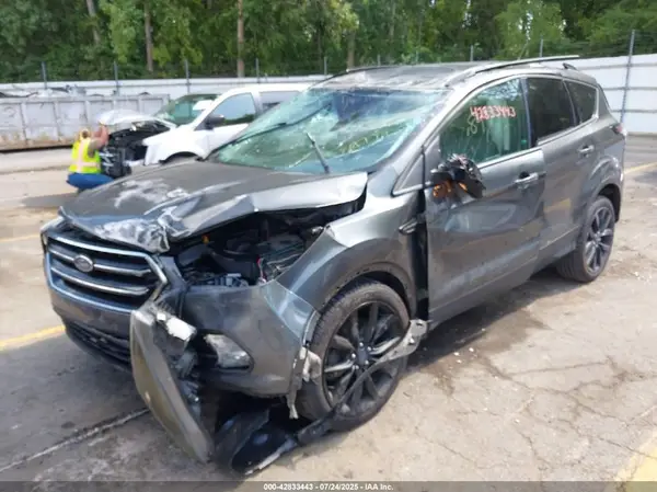 1FMCU0JD0HUC89772 2017 FORD ESCAPE - Image 2