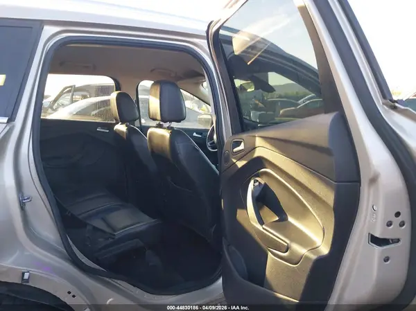 1FMCU0JD0HUD07753 2017 FORD ESCAPE - Image 8