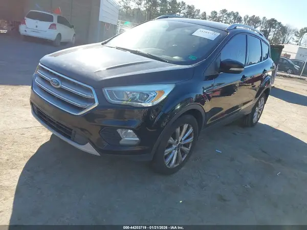 1FMCU0JD0HUD09812 2017 FORD ESCAPE - Image 2