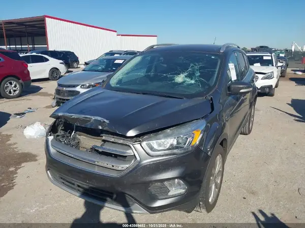 1FMCU0JD0HUE12776 2017 FORD ESCAPE - Image 2