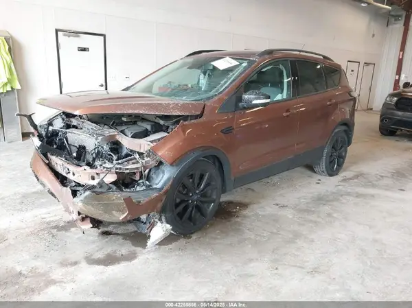 1FMCU0JD0HUE22563 2017 FORD ESCAPE - Image 2