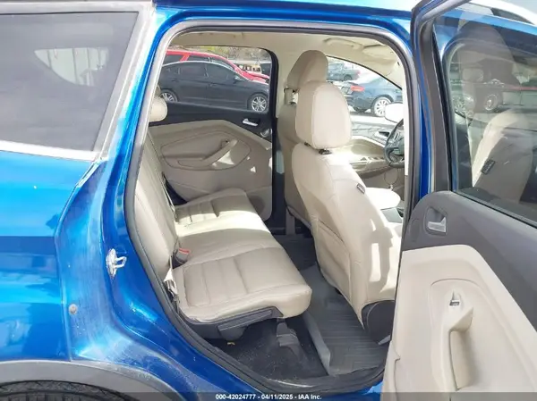 1FMCU0JD1HUA30076 2017 FORD ESCAPE - Image 8