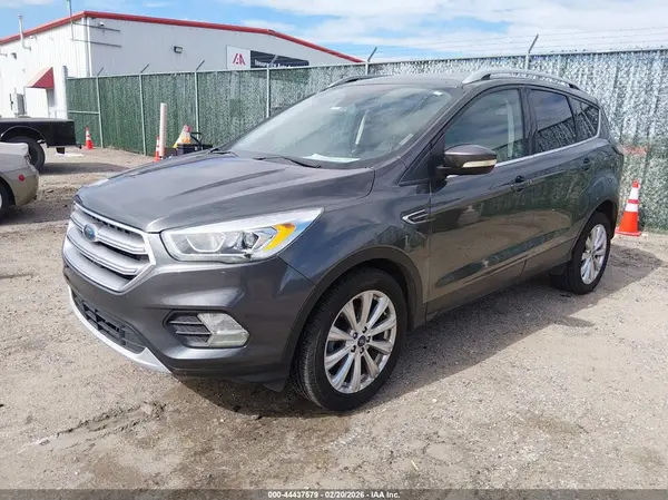 1FMCU0JD1HUA58752 2017 FORD ESCAPE - Image 2
