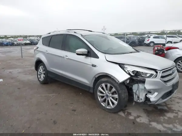 1FMCU0JD1HUB59936 2017 FORD ESCAPE - Image 1