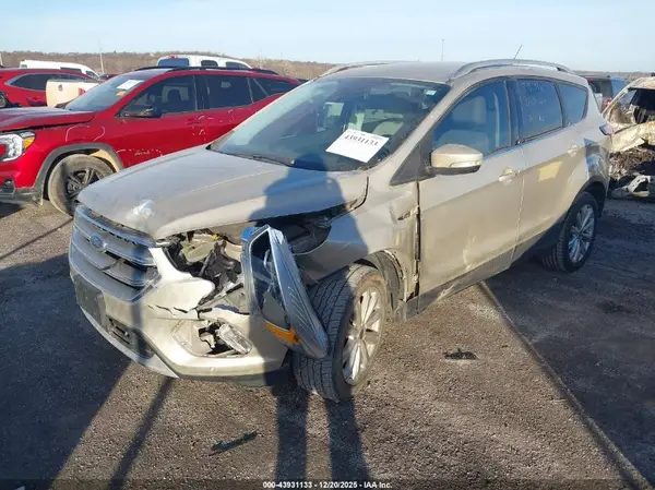 1FMCU0JD1HUC24591 2017 FORD ESCAPE - Image 2