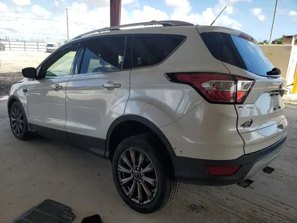 1FMCU0JD1HUC72947 2017 FORD ESCAPE - Image 2