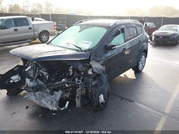 1FMCU0JD1HUD15439 2017 FORD ESCAPE - Image 2