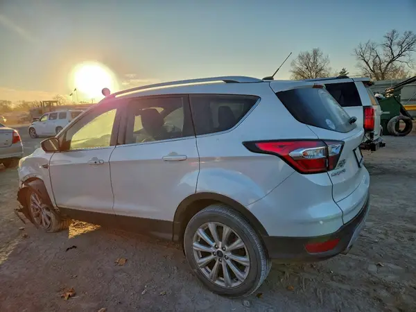1FMCU0JD1HUE54387 2017 FORD ESCAPE - Image 2