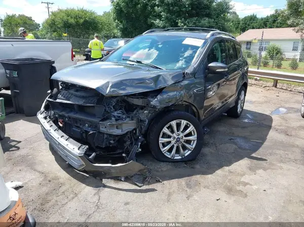1FMCU0JD2HUA30720 2017 FORD ESCAPE - Image 2