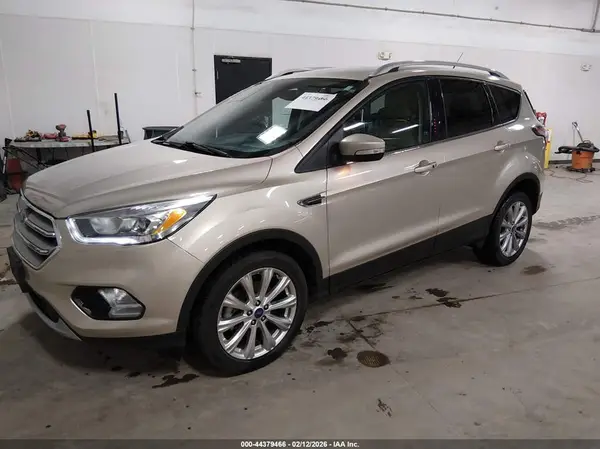 1FMCU0JD2HUA61367 2017 FORD ESCAPE - Image 2