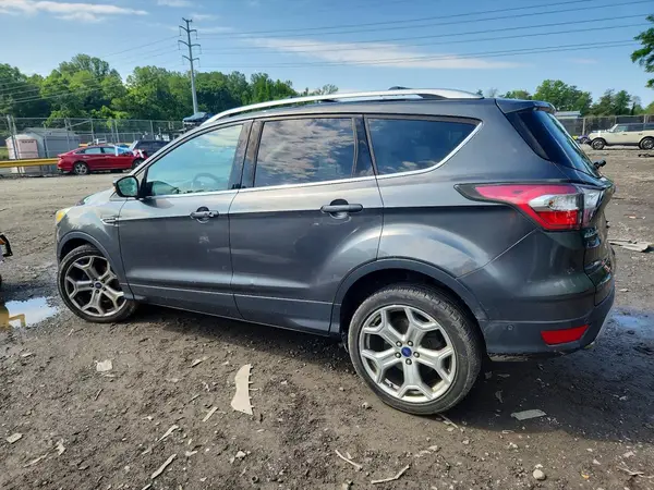 1FMCU0JD2HUB13001 2017 FORD ESCAPE - Image 2