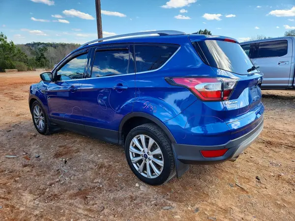 1FMCU0JD2HUB35497 2017 FORD ESCAPE - Image 2