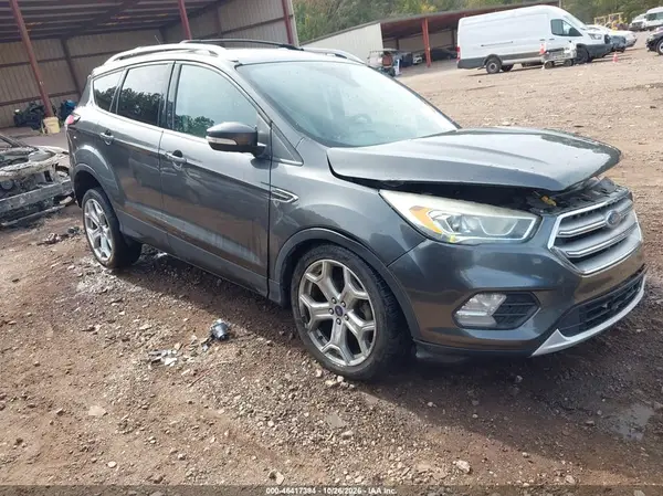 1FMCU0JD2HUD72135 2017 FORD ESCAPE - Image 1