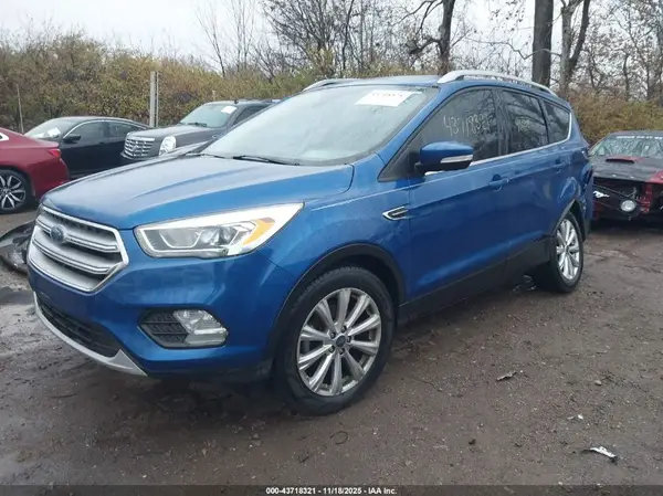 1FMCU0JD2HUD75245 2017 FORD ESCAPE - Image 2
