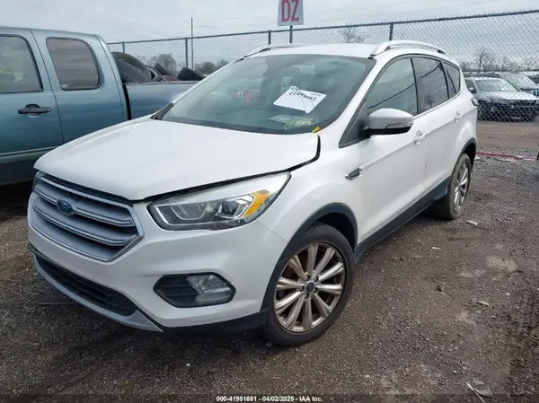 1FMCU0JD2HUD83409 2017 FORD ESCAPE - Image 2