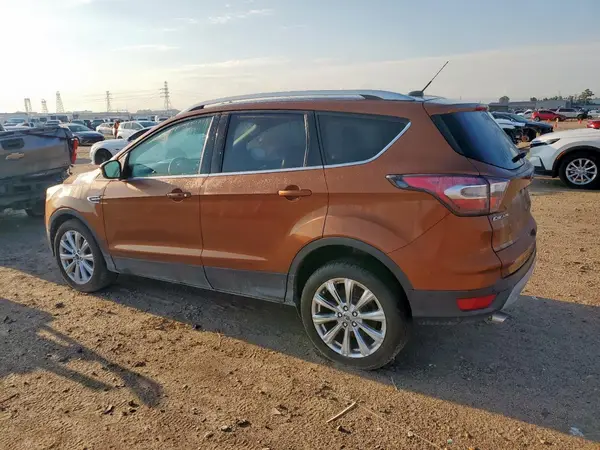 1FMCU0JD3HUA00223 2017 FORD ESCAPE - Image 2