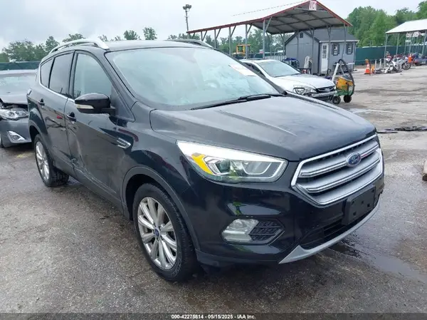 1FMCU0JD3HUA87508 2017 FORD ESCAPE - Image 1
