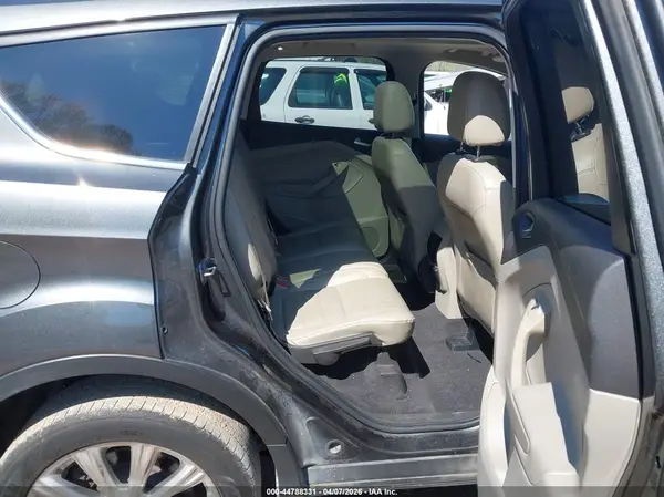 1FMCU0JD3HUC37696 2017 FORD ESCAPE - Image 8