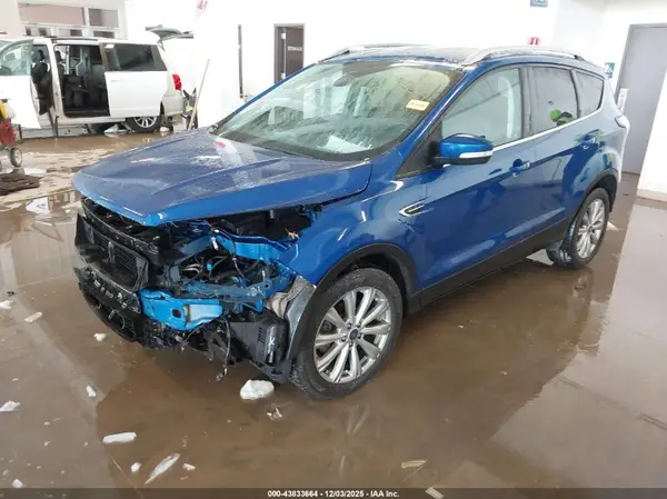 1FMCU0JD3HUE31886 2017 FORD ESCAPE - Image 2