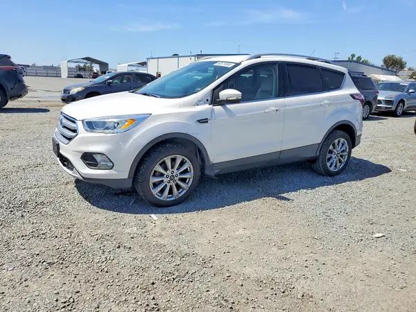 1FMCU0JD4HUA32386 2017 FORD ESCAPE - Image 1