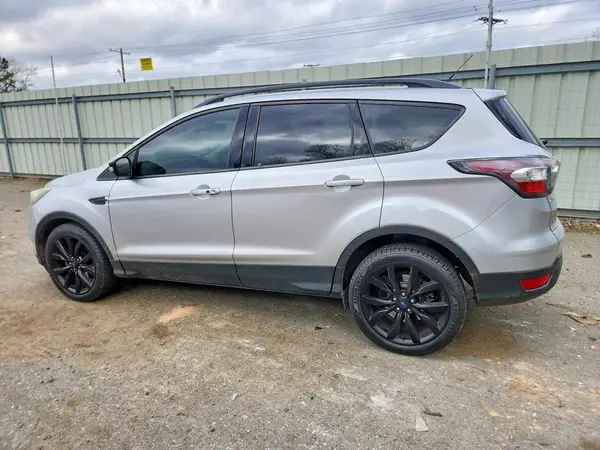 1FMCU0JD4HUA35918 2017 FORD ESCAPE - Image 2