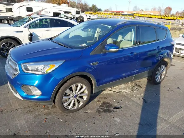1FMCU0JD4HUA36051 2017 FORD ESCAPE - Image 2