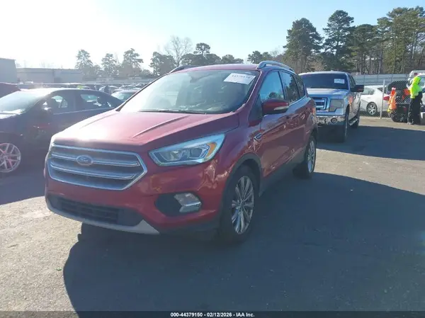 1FMCU0JD4HUB05952 2017 FORD ESCAPE - Image 2