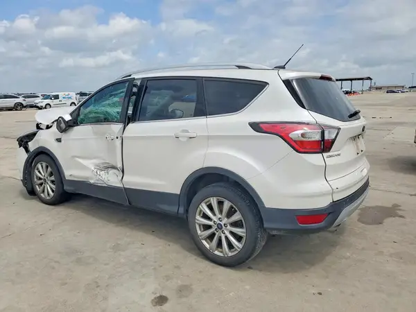 1FMCU0JD4HUB21259 2017 FORD ESCAPE - Image 2