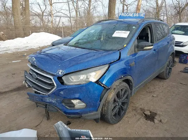 1FMCU0JD4HUC63269 2017 FORD ESCAPE - Image 2
