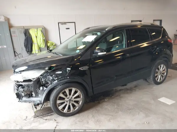 1FMCU0JD4HUC64079 2017 FORD ESCAPE - Image 2