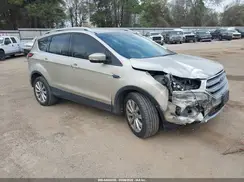 1FMCU0JD4HUC78600 2017 FORD ESCAPE