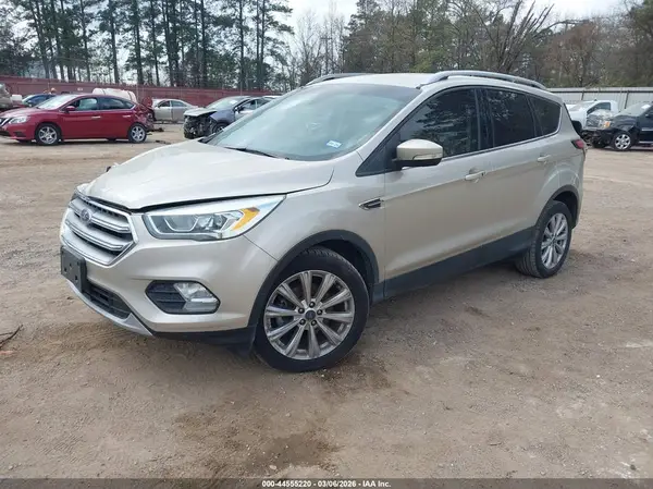 1FMCU0JD4HUC78600 2017 FORD ESCAPE - Image 2