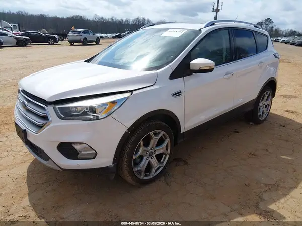 1FMCU0JD4HUD20523 2017 FORD ESCAPE - Image 2