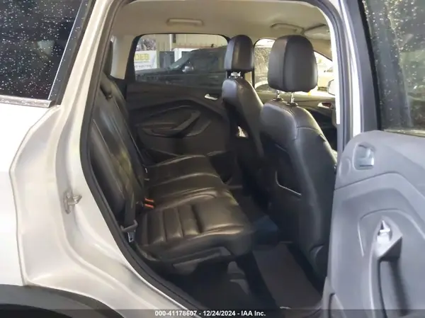 1FMCU0JD4HUD75912 2017 FORD ESCAPE - Image 8